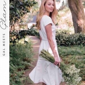 GAL MEETS GLAM Cecilia Cream Crepe Dress | Size: 4